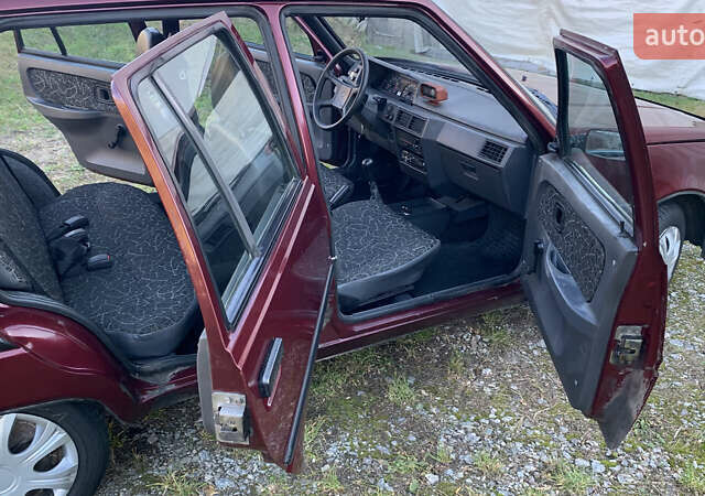 Красный ЗАЗ 1103 Славута, объемом двигателя 1.2 л и пробегом 166 тыс. км за 1350 $, фото 14 на Automoto.ua