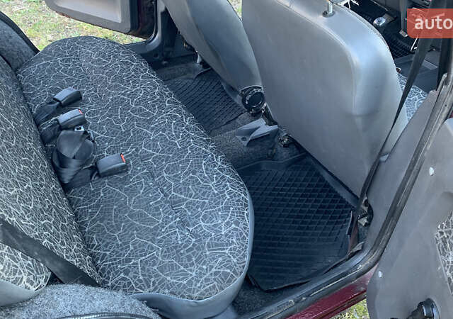 Красный ЗАЗ 1103 Славута, объемом двигателя 1.2 л и пробегом 166 тыс. км за 1350 $, фото 22 на Automoto.ua