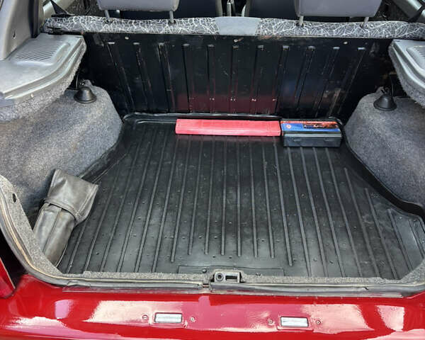 Красный ЗАЗ 1103 Славута, объемом двигателя 0 л и пробегом 31 тыс. км за 1500 $, фото 12 на Automoto.ua