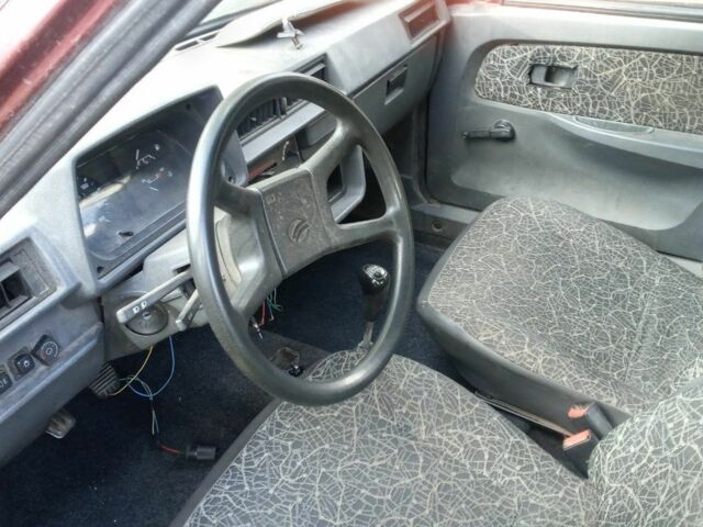 Червоний ЗАЗ 1103 Славута, об'ємом двигуна 0 л та пробігом 1000 тис. км за 358 $, фото 1 на Automoto.ua