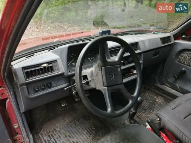 Красный ЗАЗ 1103 Славута, объемом двигателя 1.2 л и пробегом 100 тыс. км за 900 $, фото 4 на Automoto.ua