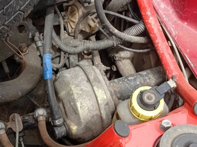 Красный ЗАЗ 1103 Славута, объемом двигателя 1.2 л и пробегом 36 тыс. км за 1714 $, фото 11 на Automoto.ua