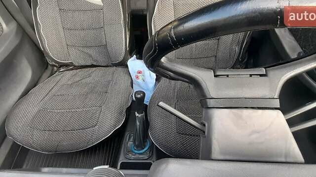 Червоний ЗАЗ 1103 Славута, об'ємом двигуна 1.2 л та пробігом 126 тис. км за 1200 $, фото 7 на Automoto.ua