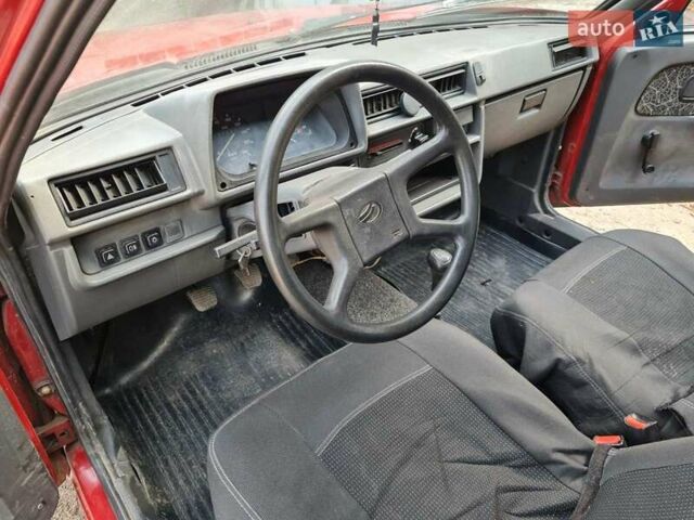Красный ЗАЗ 1103 Славута, объемом двигателя 1.2 л и пробегом 91 тыс. км за 1200 $, фото 2 на Automoto.ua