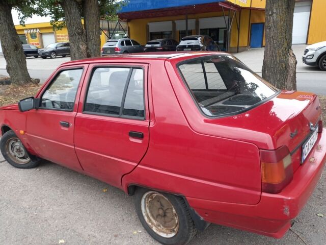 Красный ЗАЗ 1103 Славута, объемом двигателя 1.2 л и пробегом 135 тыс. км за 1150 $, фото 4 на Automoto.ua