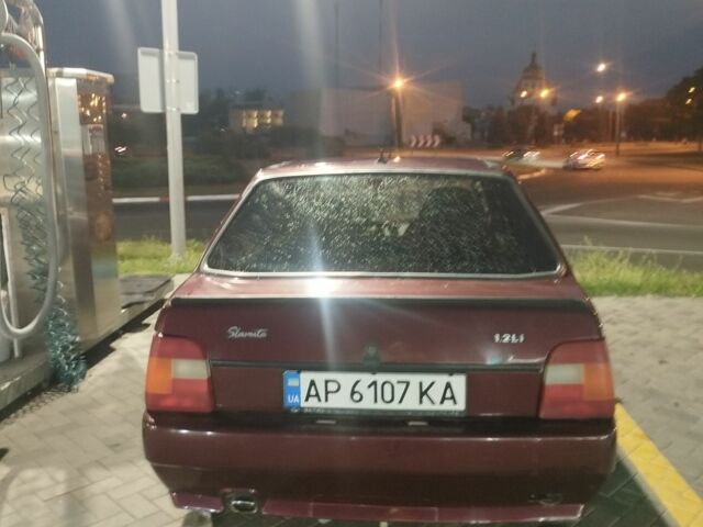 Красный ЗАЗ 1103 Славута, объемом двигателя 1.2 л и пробегом 135 тыс. км за 1000 $, фото 1 на Automoto.ua