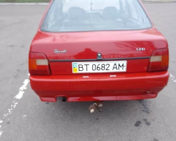 Красный ЗАЗ 1103 Славута, объемом двигателя 1.2 л и пробегом 148 тыс. км за 1300 $, фото 3 на Automoto.ua