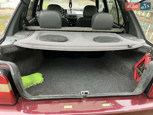 Красный ЗАЗ 1103 Славута, объемом двигателя 1.3 л и пробегом 294 тыс. км за 1300 $, фото 16 на Automoto.ua