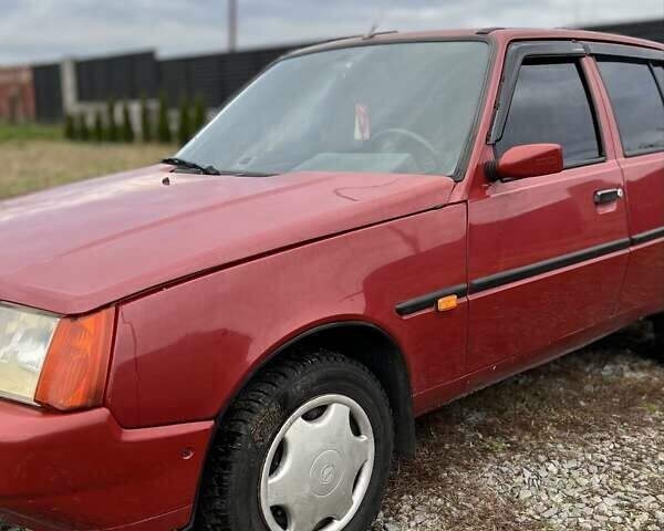 Красный ЗАЗ 1103 Славута, объемом двигателя 1.3 л и пробегом 120 тыс. км за 1300 $, фото 7 на Automoto.ua