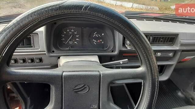 Червоний ЗАЗ 1103 Славута, об'ємом двигуна 1.2 л та пробігом 126 тис. км за 1200 $, фото 3 на Automoto.ua