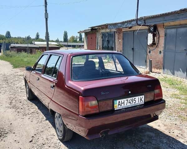 Червоний ЗАЗ 1103 Славута, об'ємом двигуна 1.3 л та пробігом 61 тис. км за 1850 $, фото 13 на Automoto.ua