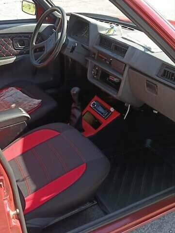 ЗАЗ 1103 Славута 2009 в Волочиске на Automoto.ua Красный ЗАЗ 1103 Славута, объемом двигателя 1.2 л и пробегом 38 тыс. км за 1550 $, фото 4 на Automoto.ua