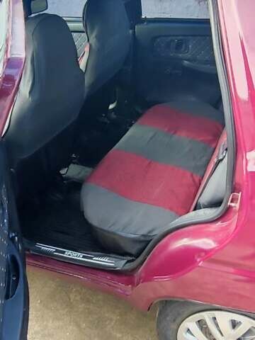 Красный ЗАЗ 1103 Славута, объемом двигателя 1.3 л и пробегом 142 тыс. км за 2000 $, фото 8 на Automoto.ua