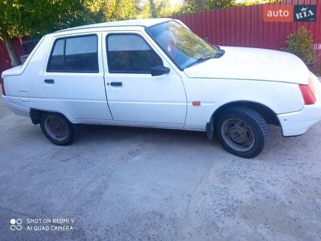 ЗАЗ 1103 Славута, объемом двигателя 1.2 л и пробегом 50 тыс. км за 1500 $, фото 2 на Automoto.ua