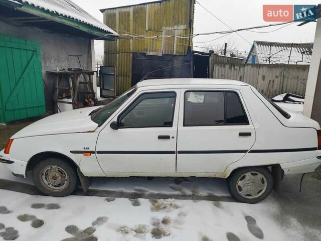 ЗАЗ 1103 Славута, объемом двигателя 1.2 л и пробегом 104 тыс. км за 1207 $, фото 5 на Automoto.ua