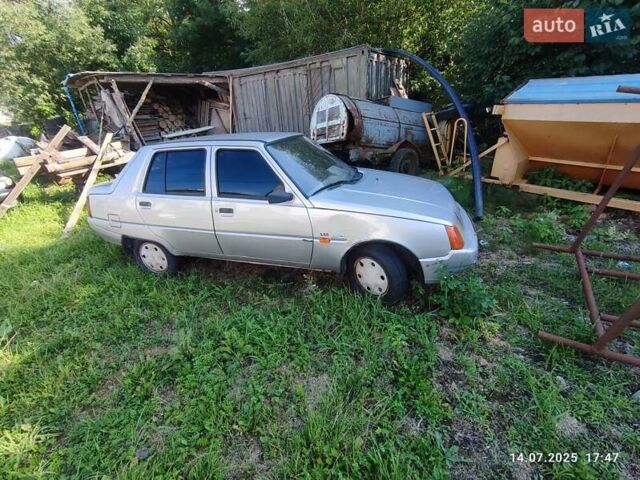 ЗАЗ 1103 Славута, объемом двигателя 1.2 л и пробегом 155 тыс. км за 658 $, фото 3 на Automoto.ua