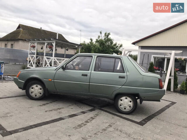 ЗАЗ 1103 Славута, объемом двигателя 1.2 л и пробегом 100 тыс. км за 1650 $, фото 2 на Automoto.ua