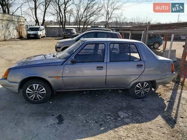 ЗАЗ 1103 Славута, объемом двигателя 1.2 л и пробегом 45 тыс. км за 1250 $, фото 2 на Automoto.ua