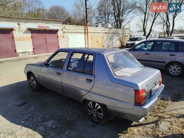 ЗАЗ 1103 Славута, объемом двигателя 1.2 л и пробегом 45 тыс. км за 1250 $, фото 4 на Automoto.ua