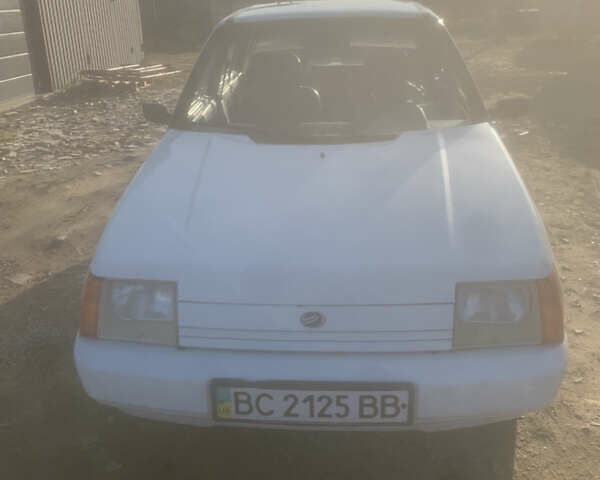 ЗАЗ 1103 Славута, объемом двигателя 1.2 л и пробегом 80 тыс. км за 1100 $, фото 5 на Automoto.ua