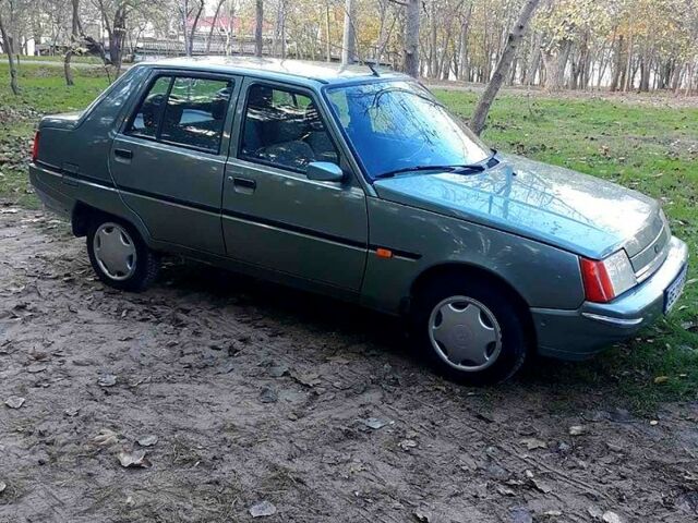 ЗАЗ 1103 Славута, об'ємом двигуна 1.3 л та пробігом 74 тис. км за 2200 $, фото 3 на Automoto.ua