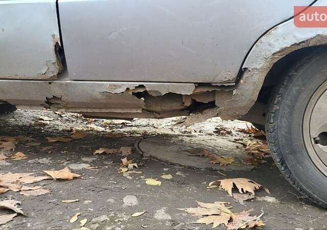 ЗАЗ 1103 Славута, объемом двигателя 1.3 л и пробегом 250 тыс. км за 350 $, фото 2 на Automoto.ua