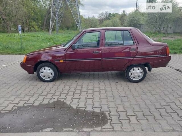 ЗАЗ 1103 Славута, объемом двигателя 1.3 л и пробегом 80 тыс. км за 1999 $, фото 2 на Automoto.ua