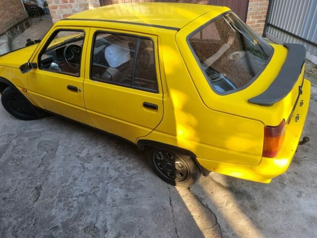 ЗАЗ 1103 Славута 2003 в Кропивницком (Кировограде) на Automoto.ua Желтый ЗАЗ 1103 Славута, объемом двигателя 0 л и пробегом 234 тыс. км за 600 $, фото 2 на Automoto.ua