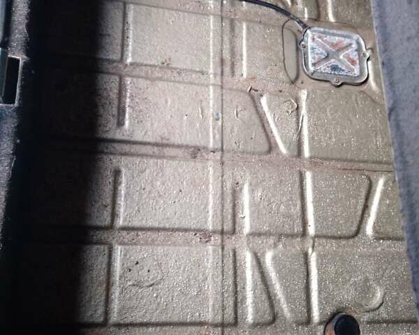 Жовтий ЗАЗ 1103 Славута, об'ємом двигуна 1.2 л та пробігом 73 тис. км за 850 $, фото 15 на Automoto.ua