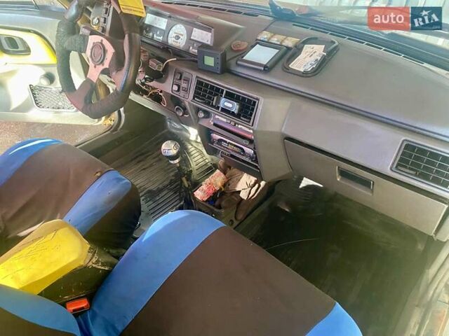 Жовтий ЗАЗ 1103 Славута, об'ємом двигуна 1.2 л та пробігом 330 тис. км за 551 $, фото 3 на Automoto.ua