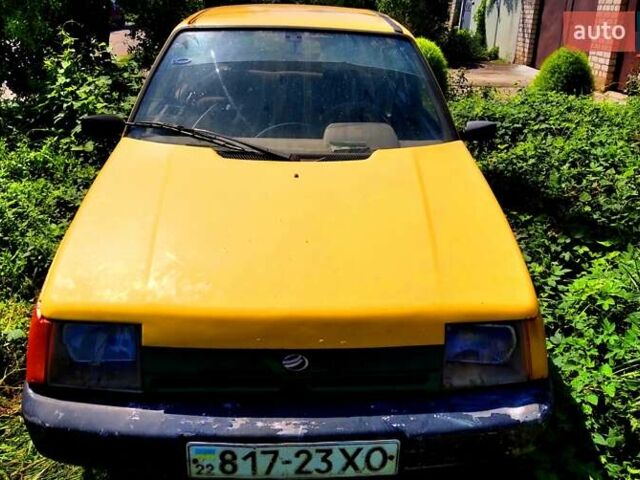 Жовтий ЗАЗ 1103 Славута, об'ємом двигуна 1.2 л та пробігом 121 тис. км за 777 $, фото 4 на Automoto.ua