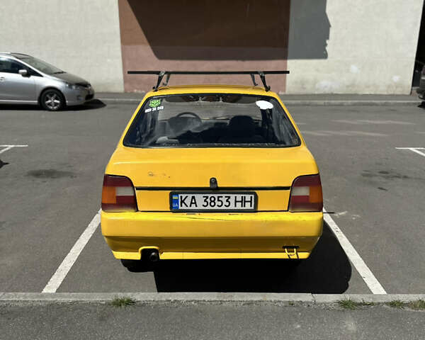 Жовтий ЗАЗ 1103 Славута, об'ємом двигуна 1.2 л та пробігом 57 тис. км за 850 $, фото 2 на Automoto.ua