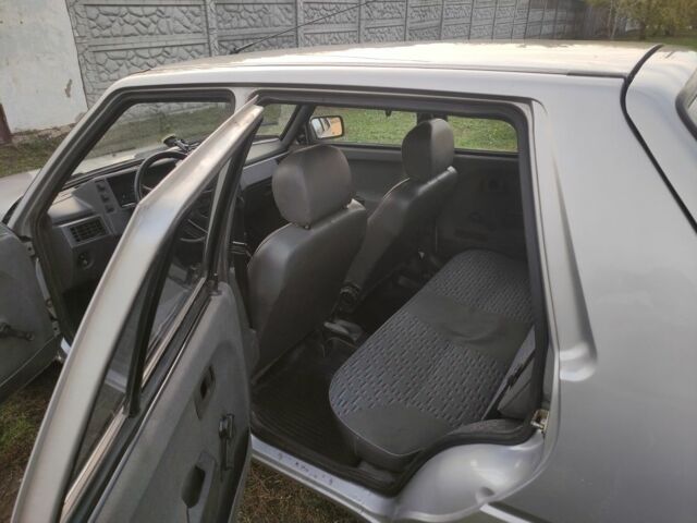 Сірий ЗАЗ 1103 Славута, об'ємом двигуна 1.1 л та пробігом 60 тис. км за 1200 $, фото 6 на Automoto.ua