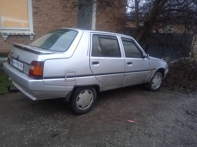 Сірий ЗАЗ 1103 Славута, об'ємом двигуна 1.3 л та пробігом 110 тис. км за 650 $, фото 1 на Automoto.ua