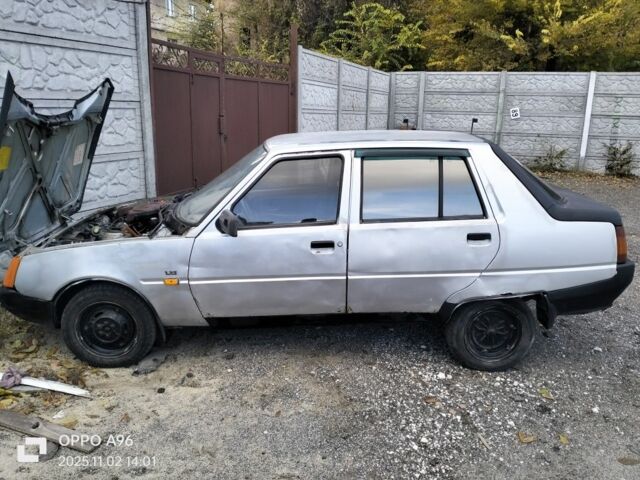 Серый ЗАЗ 1103 Славута, объемом двигателя 0 л и пробегом 410 тыс. км за 354 $, фото 1 на Automoto.ua