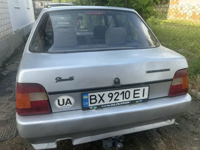Серый ЗАЗ 1103 Славута, объемом двигателя 1.2 л и пробегом 150 тыс. км за 800 $, фото 2 на Automoto.ua