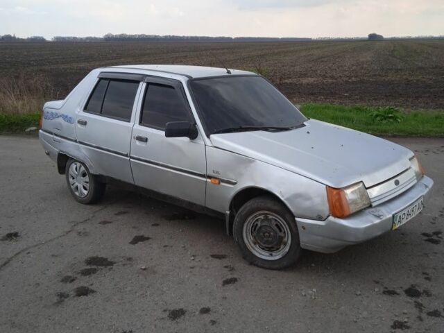 Серый ЗАЗ 1103 Славута, объемом двигателя 1.2 л и пробегом 160 тыс. км за 689 $, фото 1 на Automoto.ua