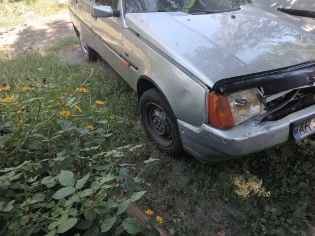Сірий ЗАЗ 1103 Славута, об'ємом двигуна 1.2 л та пробігом 380 тис. км за 500 $, фото 1 на Automoto.ua