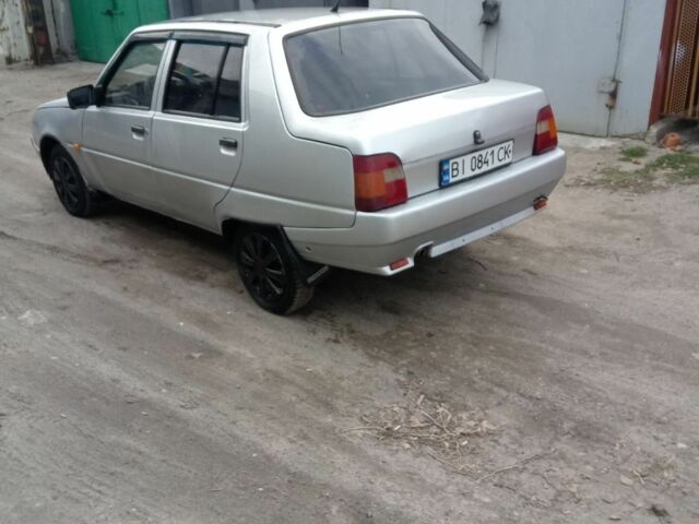 Серый ЗАЗ 1103 Славута, объемом двигателя 1.2 л и пробегом 240 тыс. км за 840 $, фото 1 на Automoto.ua