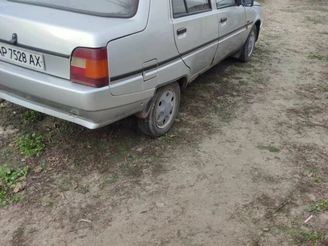 Серый ЗАЗ 1103 Славута, объемом двигателя 1.3 л и пробегом 5 тыс. км за 900 $, фото 2 на Automoto.ua