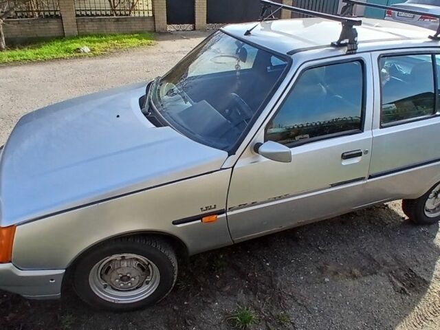 Серый ЗАЗ 1103 Славута, объемом двигателя 1.3 л и пробегом 127 тыс. км за 1500 $, фото 1 на Automoto.ua