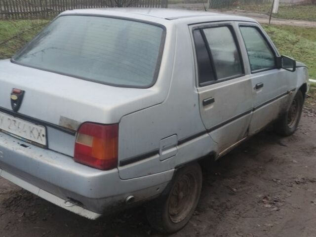 Серый ЗАЗ 1103 Славута, объемом двигателя 1.2 л и пробегом 15 тыс. км за 296 $, фото 2 на Automoto.ua