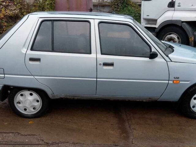 Серый ЗАЗ 1103 Славута, объемом двигателя 1.2 л и пробегом 1000 тыс. км за 1200 $, фото 2 на Automoto.ua