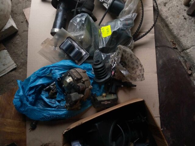 Серый ЗАЗ 1103 Славута, объемом двигателя 1.2 л и пробегом 130 тыс. км за 1182 $, фото 12 на Automoto.ua