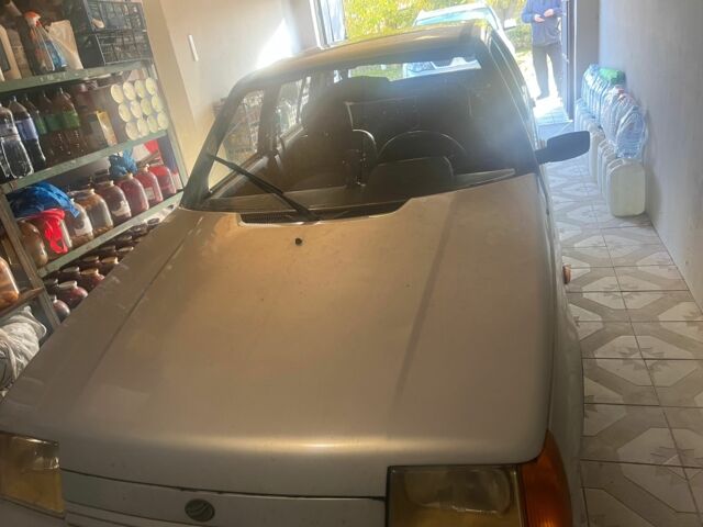 ЗАЗ 1103 Славута 2004 в Одессе на Automoto.ua Серый ЗАЗ 1103 Славута, объемом двигателя 1.2 л и пробегом 250 тыс. км за 1000 $, фото 5 на Automoto.ua