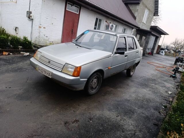 Серый ЗАЗ 1103 Славута, объемом двигателя 0 л и пробегом 244 тыс. км за 400 $, фото 1 на Automoto.ua