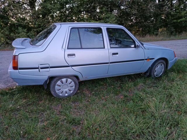 Сірий ЗАЗ 1103 Славута, об'ємом двигуна 1.3 л та пробігом 98 тис. км за 1000 $, фото 2 на Automoto.ua
