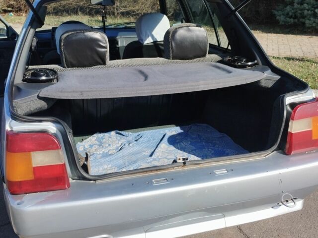 Серый ЗАЗ 1103 Славута, объемом двигателя 1.3 л и пробегом 112 тыс. км за 1200 $, фото 11 на Automoto.ua