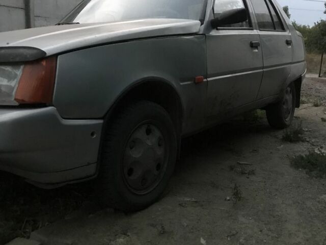 Сірий ЗАЗ 1103 Славута, об'ємом двигуна 1.2 л та пробігом 150 тис. км за 924 $, фото 2 на Automoto.ua