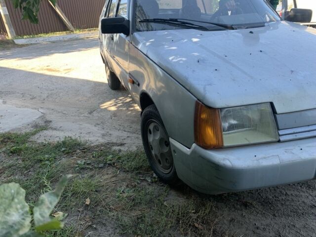 Сірий ЗАЗ 1103 Славута, об'ємом двигуна 1.2 л та пробігом 150 тис. км за 670 $, фото 6 на Automoto.ua